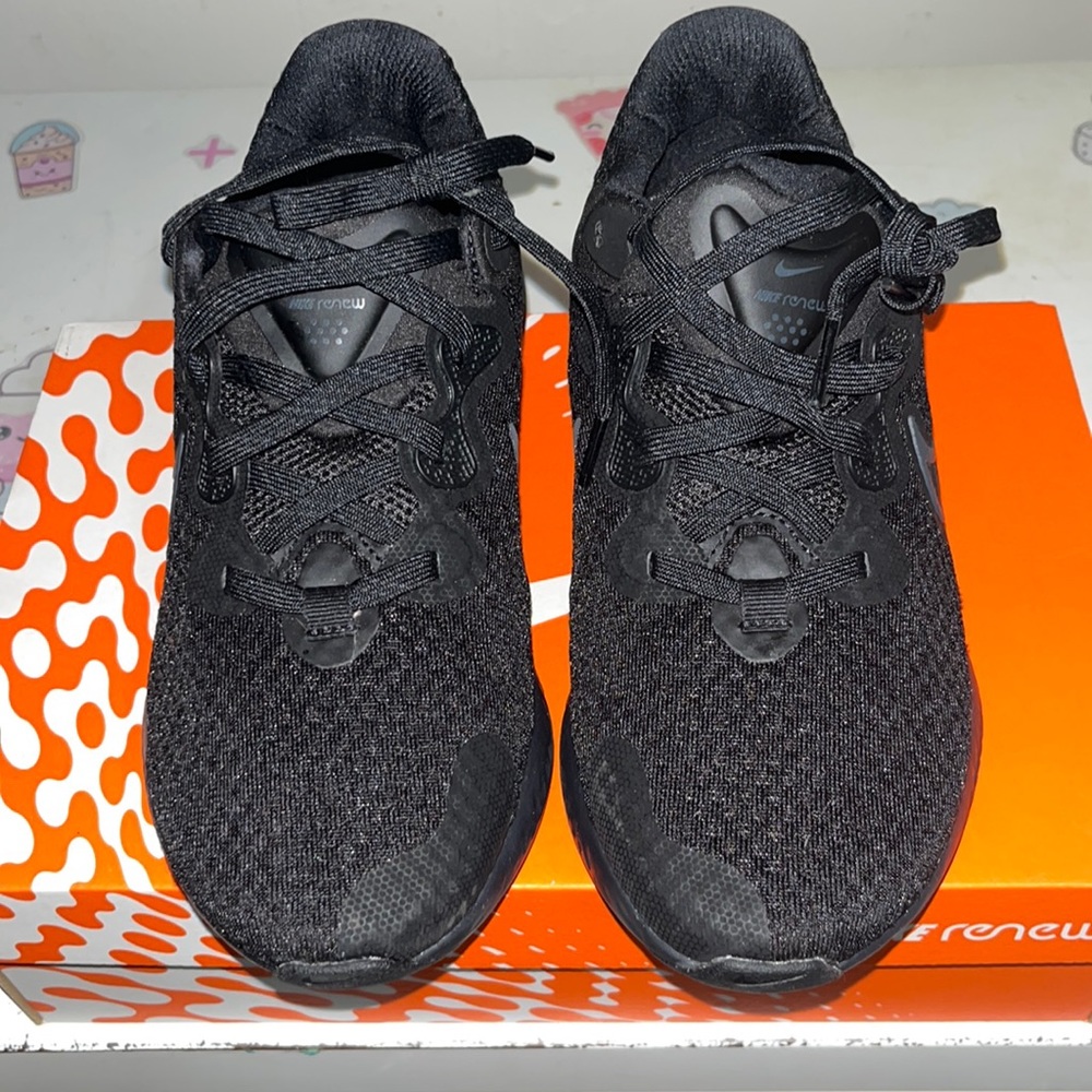 Nike Renew Run 2 all black size 7